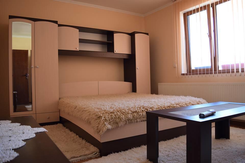 Guest Rooms Profirov Zlatograd Esterno foto